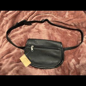 Black Fanny Pack / Waist Pack / Crossbody